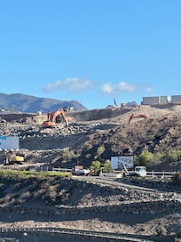 Blick auf die GroĂbaustelle