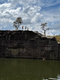 Dam cliffs