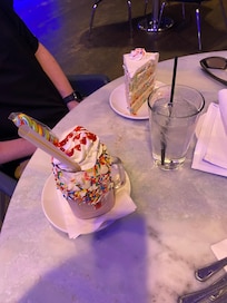 So yummy! 10/10 recommend eating here often!!