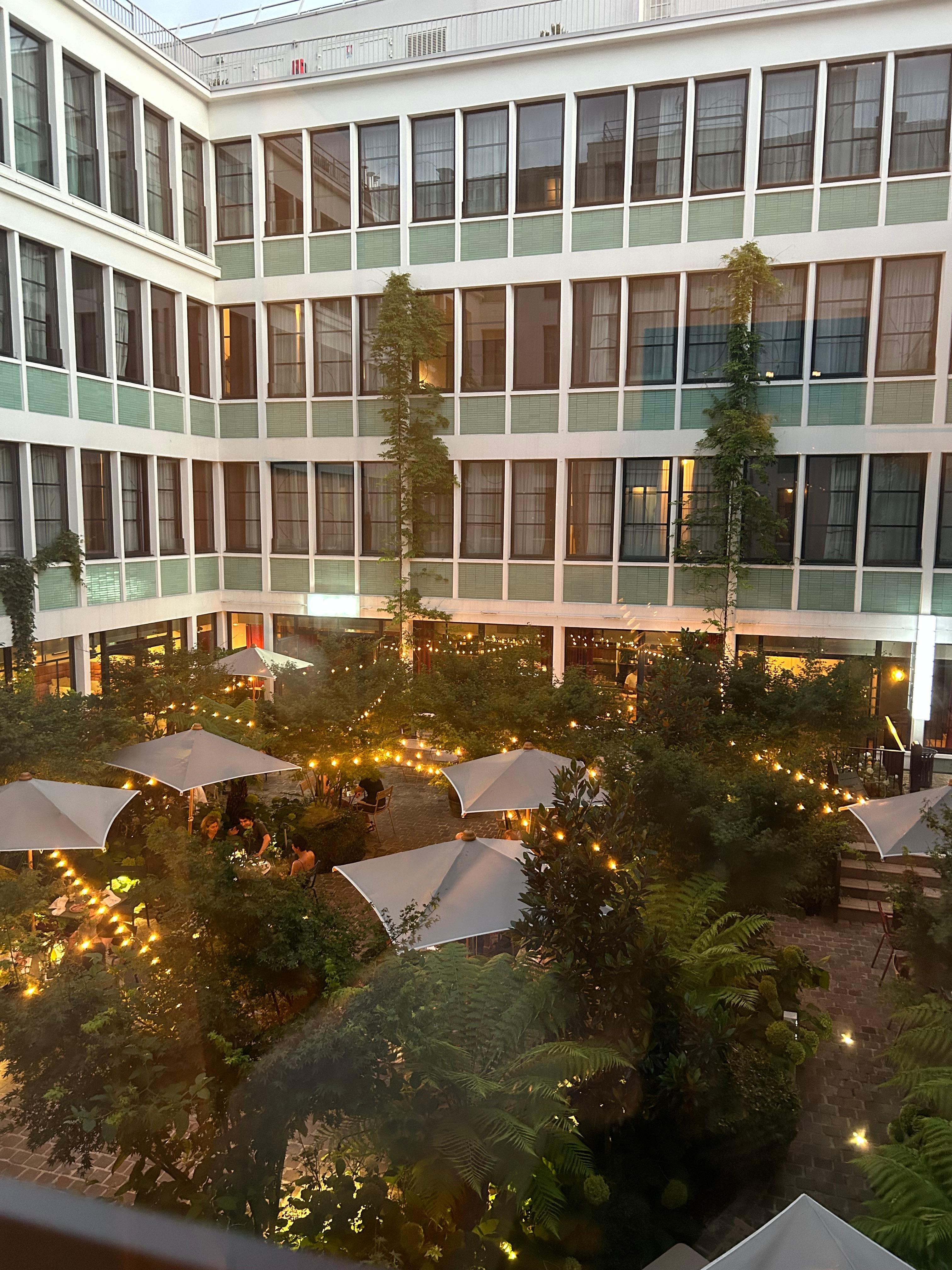 Room with a view to courtyard 