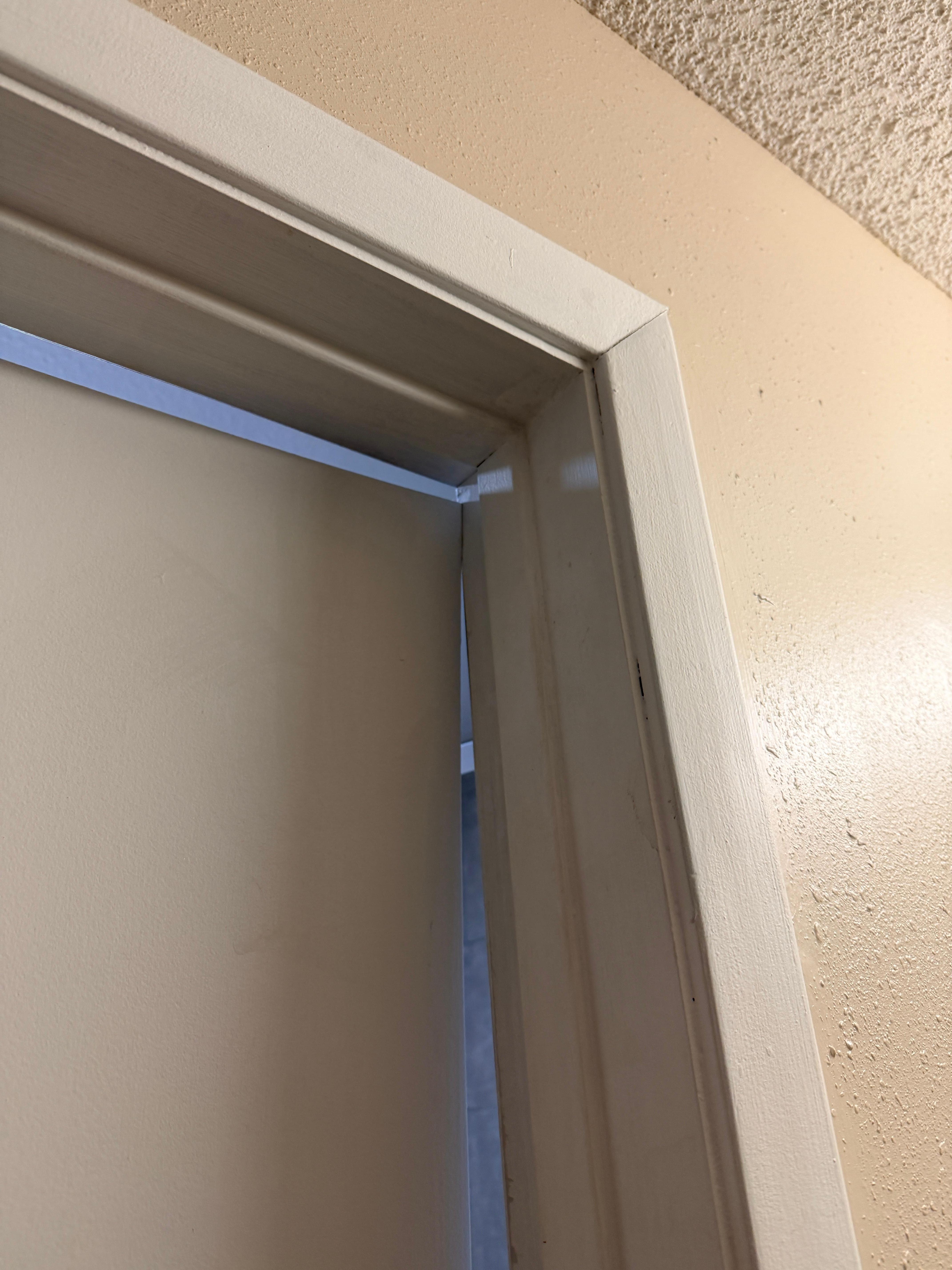 Bathroom door doesn’t close