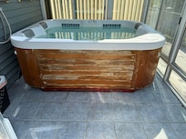 The warm tub looks like it’s seen better days.