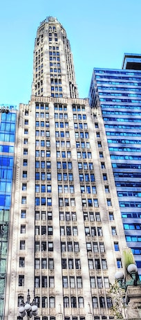 River Hotel as viewed from the Chicago river walk.
