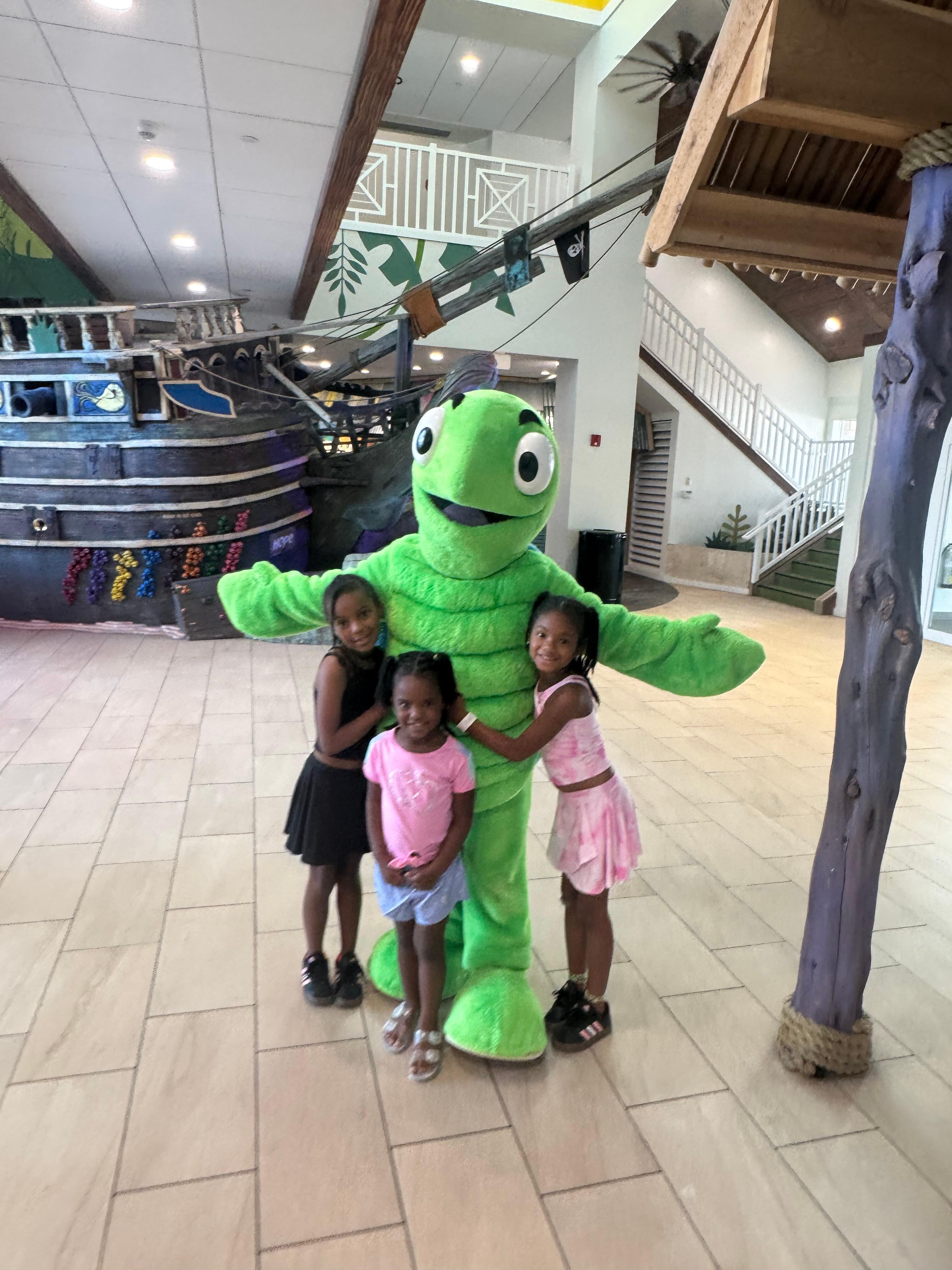 Gordy and the girls 