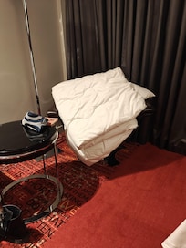 Lisäpeittoon ei laitettu pussilakanaa vaihdettaessa?