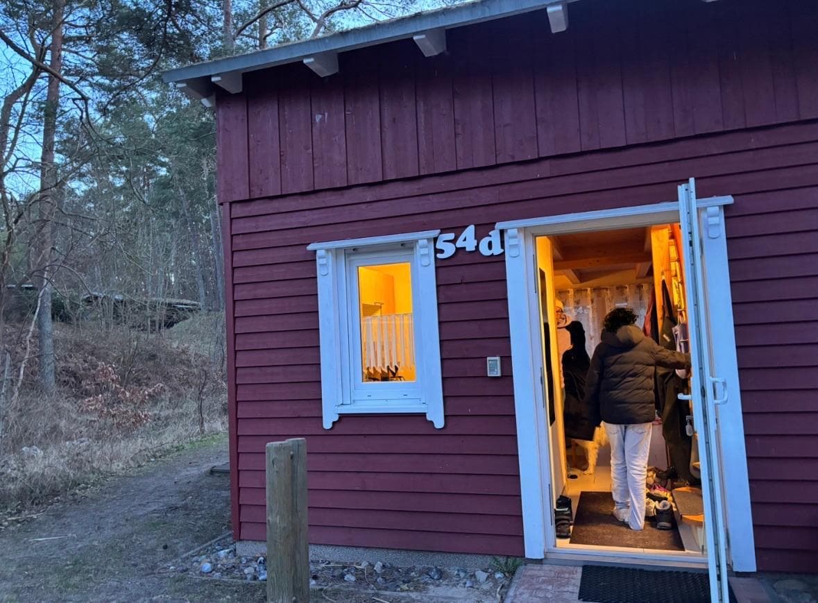 Man hat eine Hälfte des Hauses. Die Fotos suggerierten etwas mehr