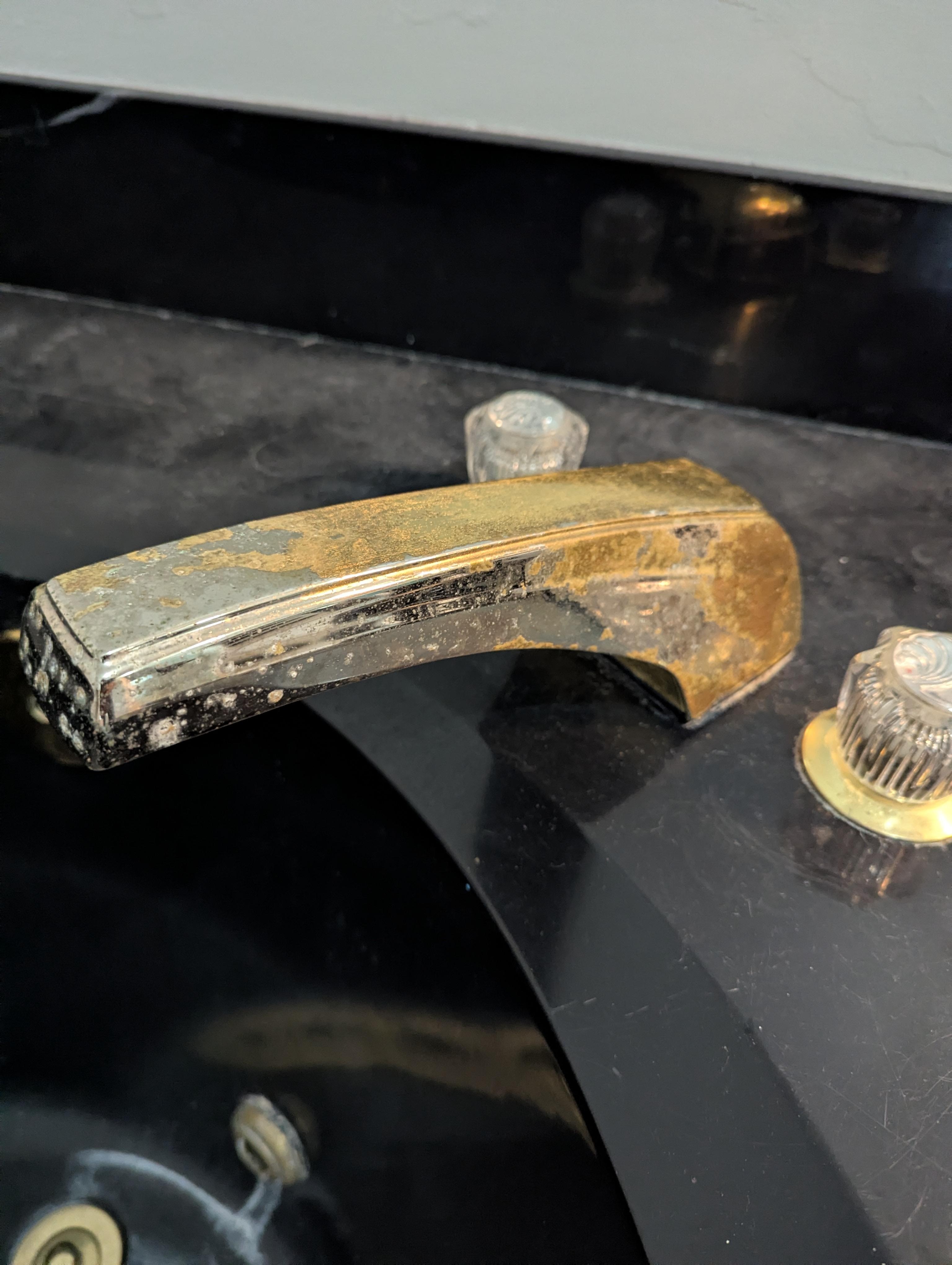 Would you get into this jacuzzi? 