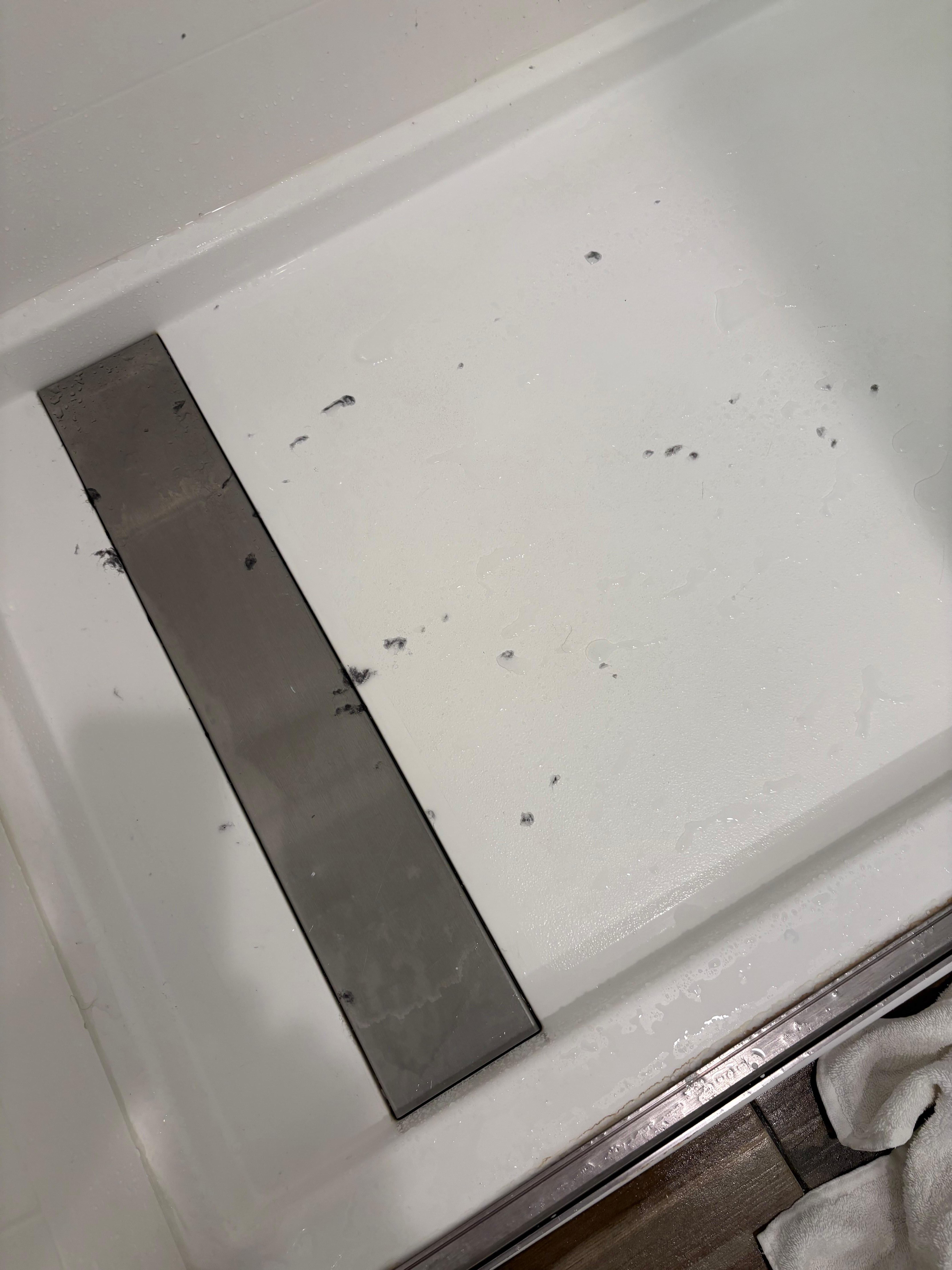 First room had odor. 2nd room I decided to check A/C filter. It was dirty and I cleaned it. Poor lighting. 