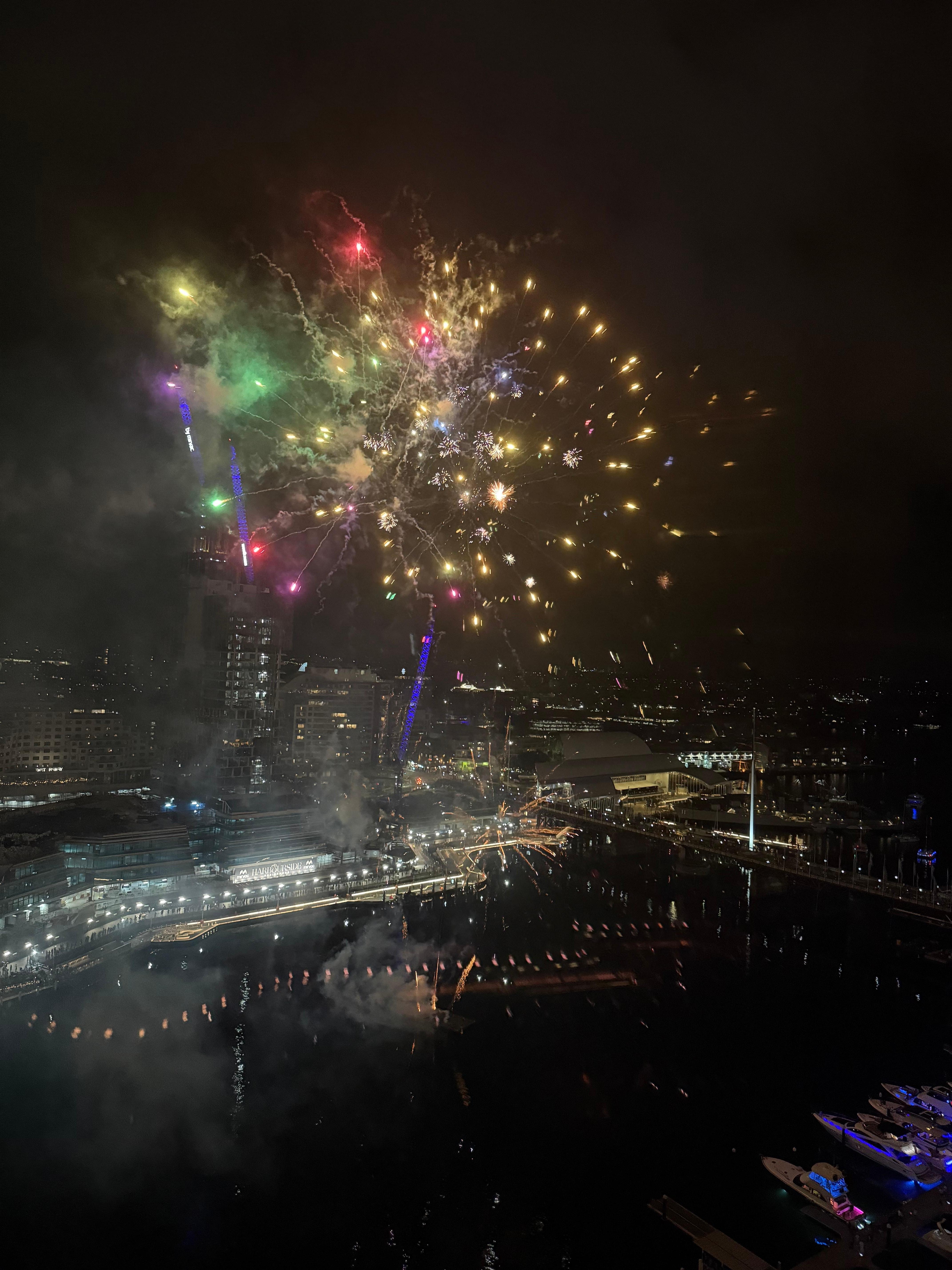 Room Harbour view on level 27 was amazing.