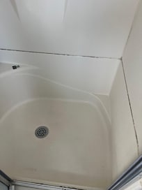 Bathroom was absolutely filthy and had mildew all around it. Disgusting!