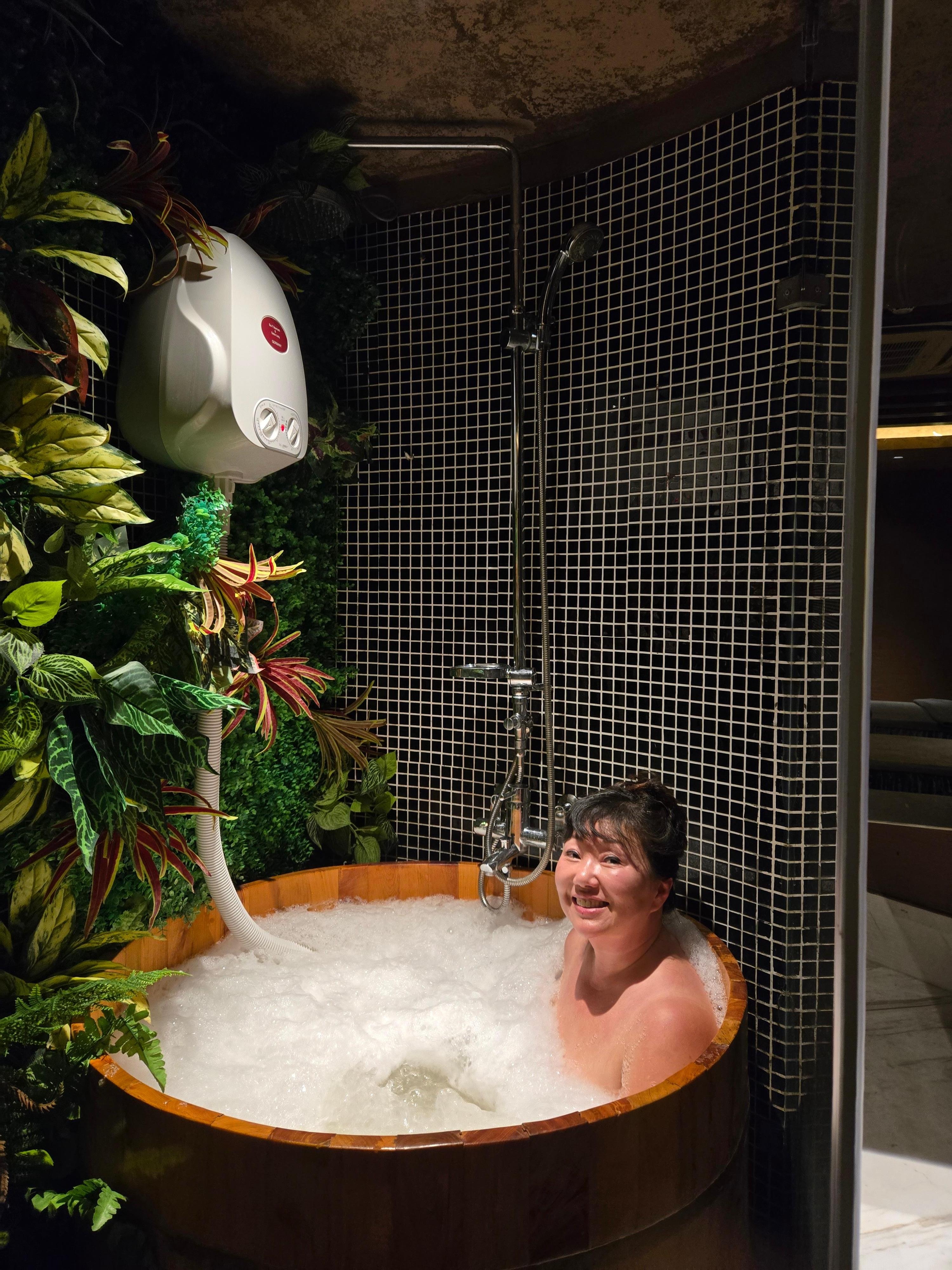 The beer bath combo was fantastic!