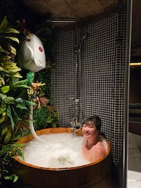 The beer bath combo was fantastic!