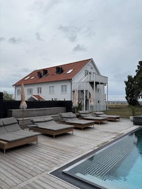 Hotellbyggnaden från Spa området