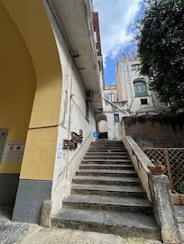 A few steps to the door