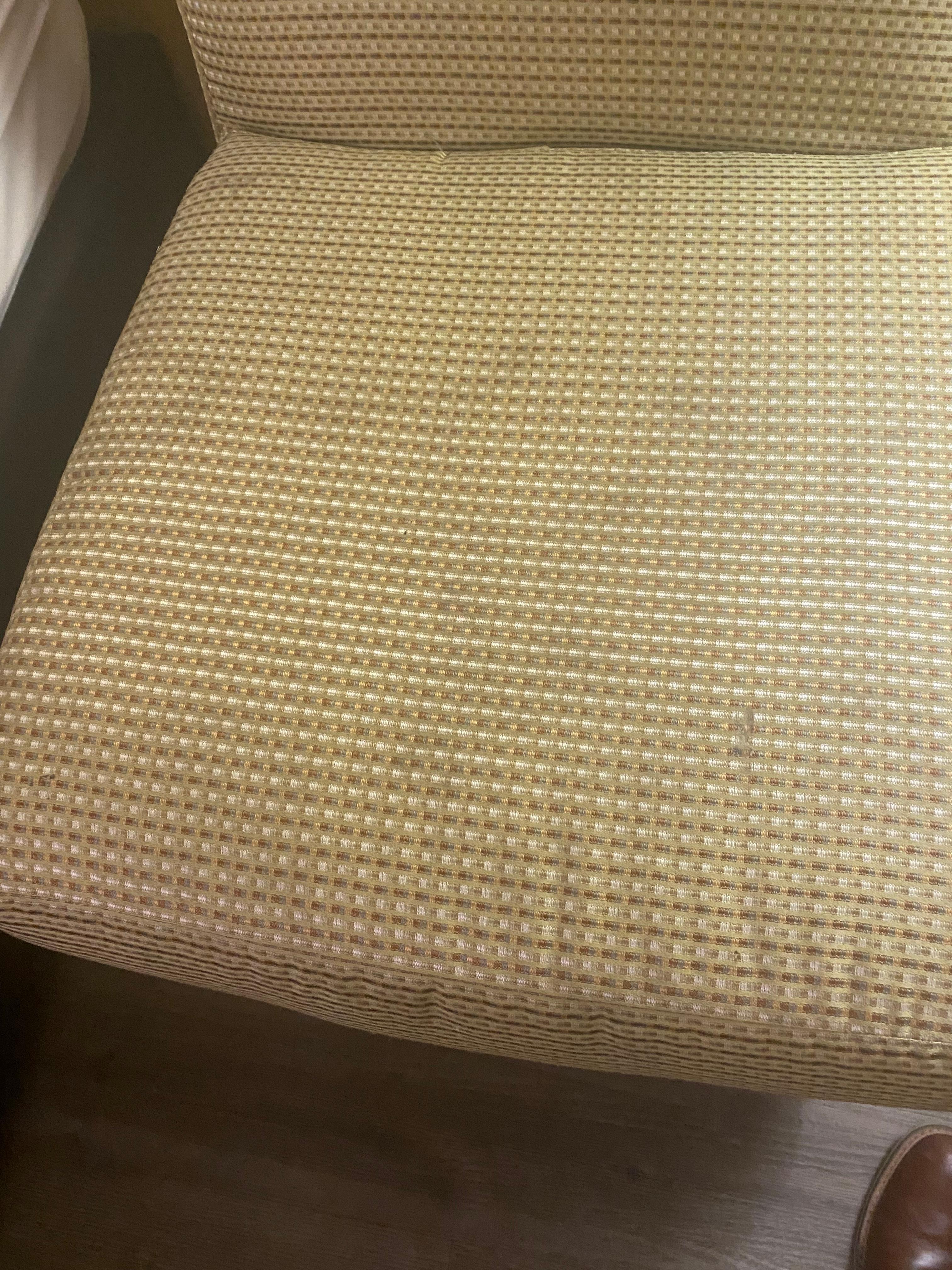 Sillones muy sucios