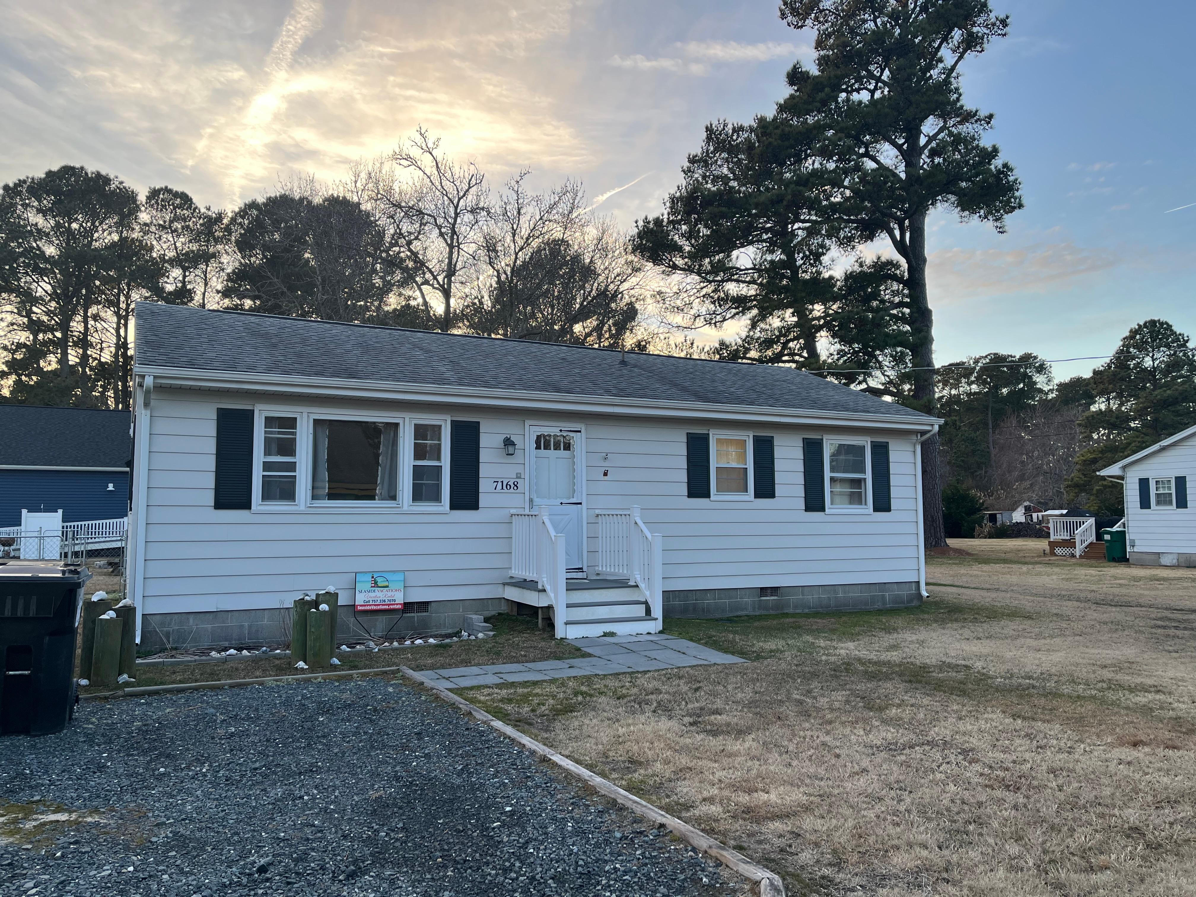 Front view of property 