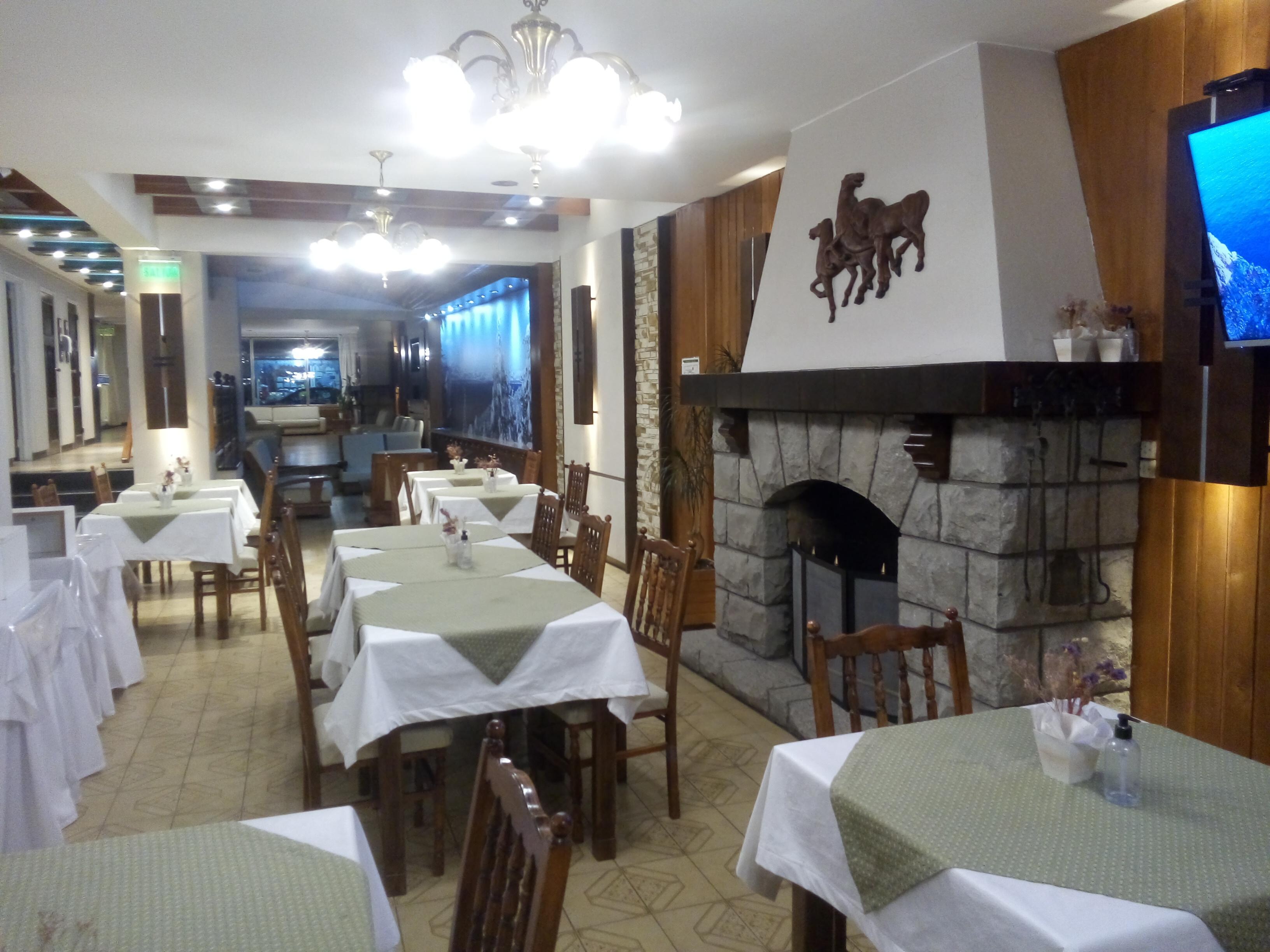 Salón comedor, donde sirven un buen desayuno