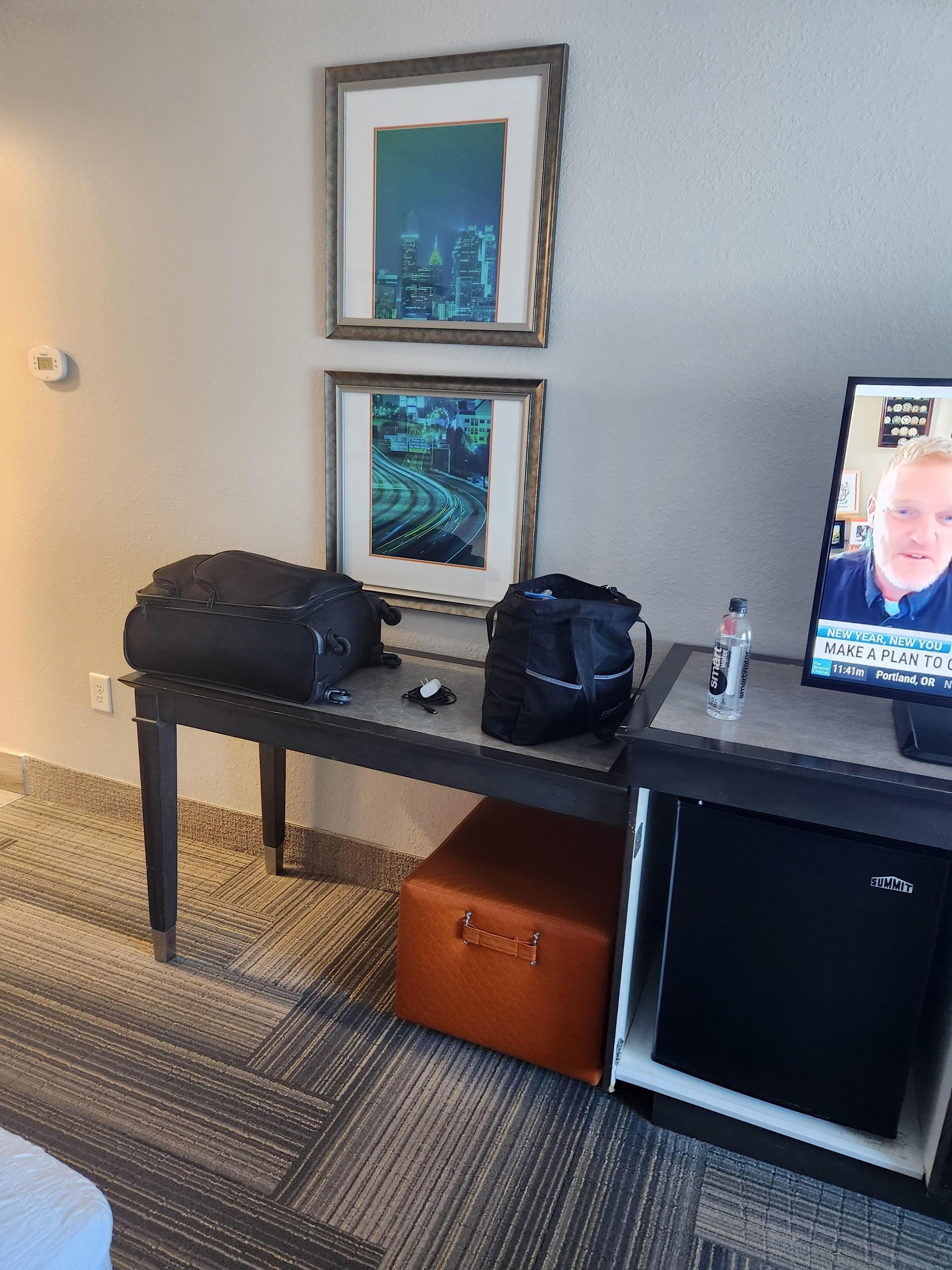 Tables instead of dressers