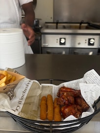 Food at the food truck; pretty mid