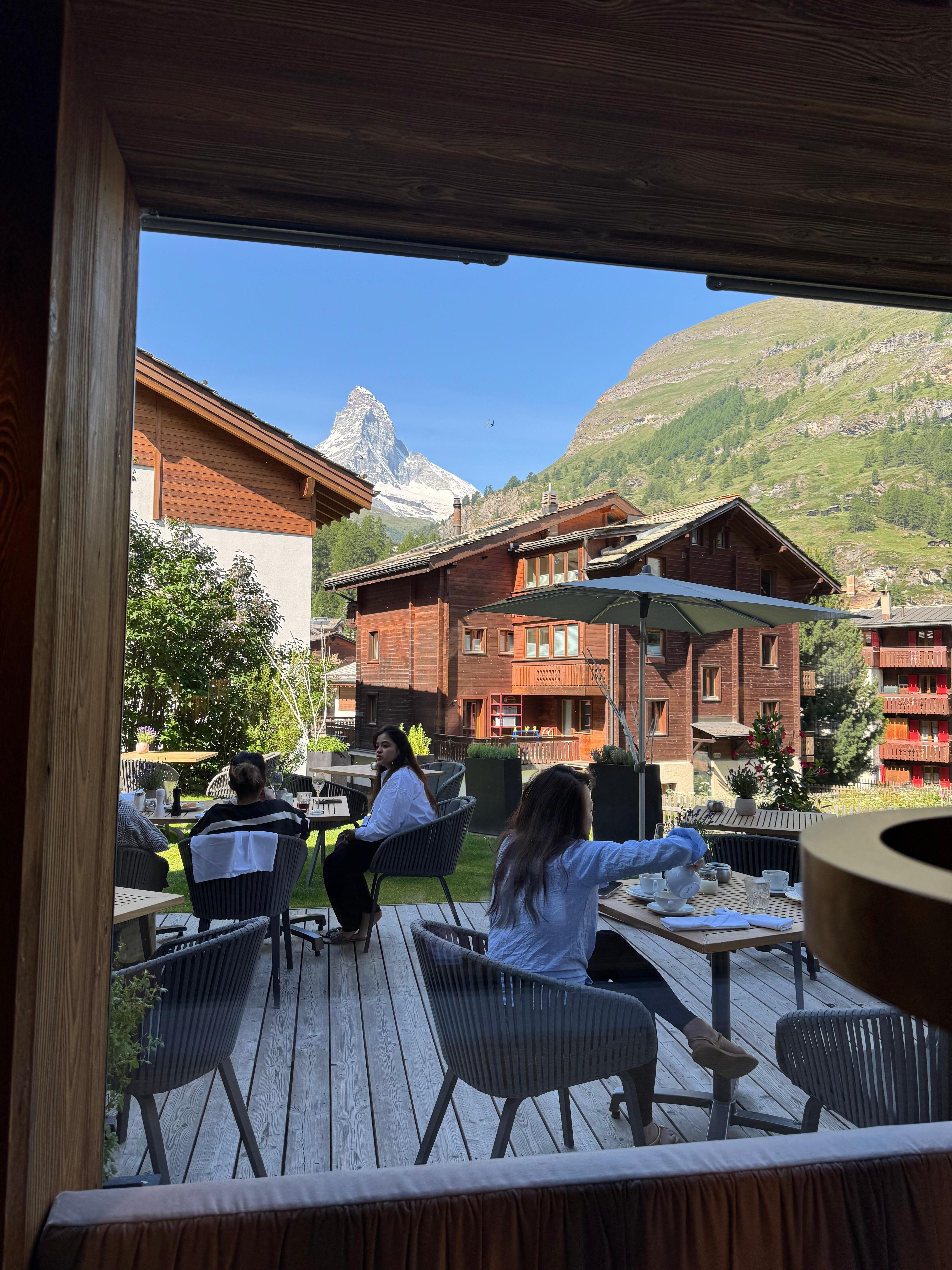 Breakfast outdoor area