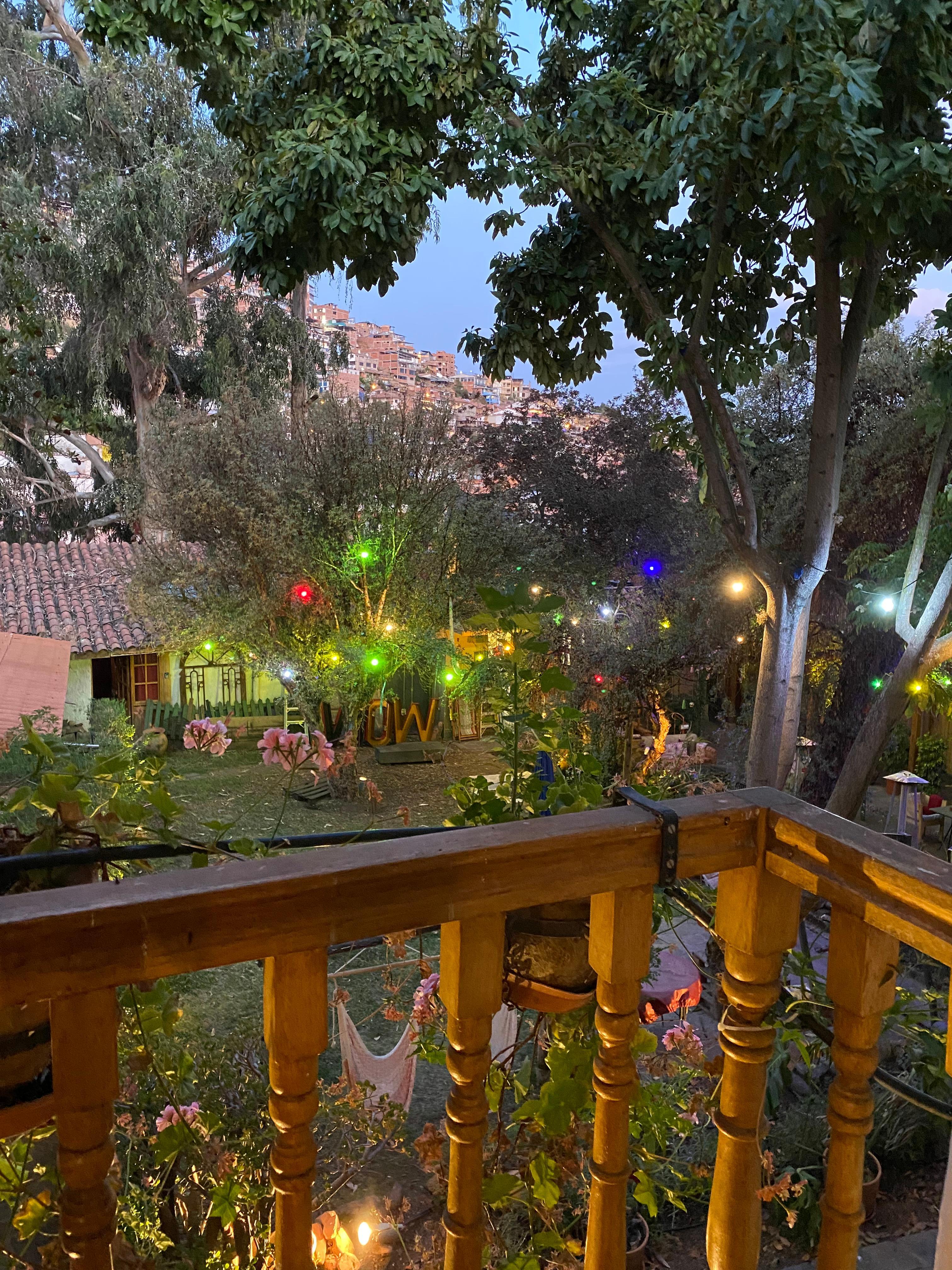 balcony & garden