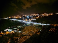 Calheta bei Nacht