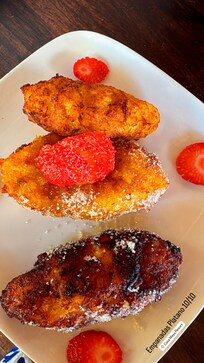 Empanada Platano 10/10 a must try