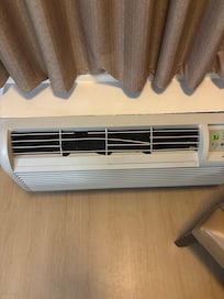 Air conditioner.