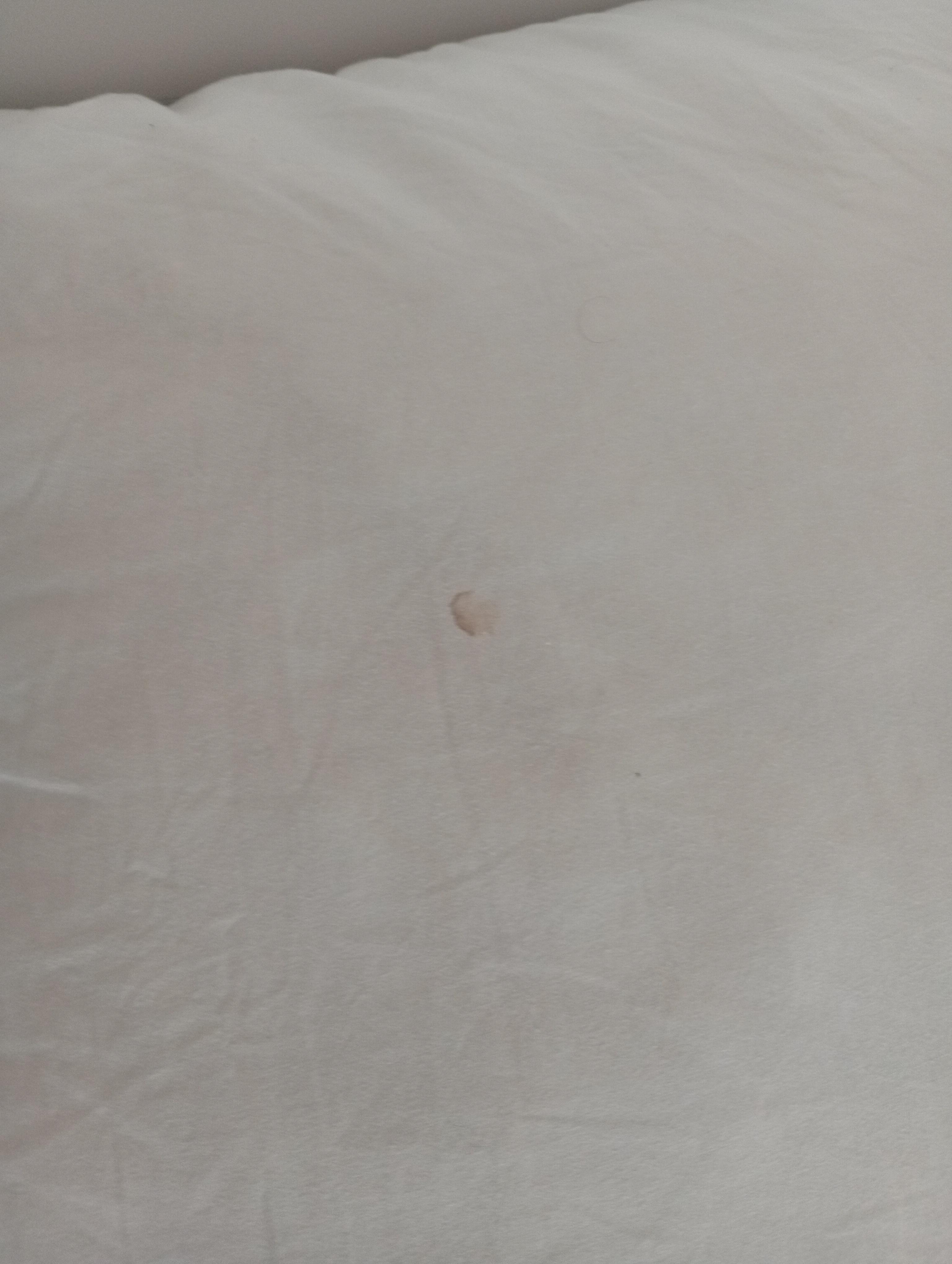 Matelas taché sans protection