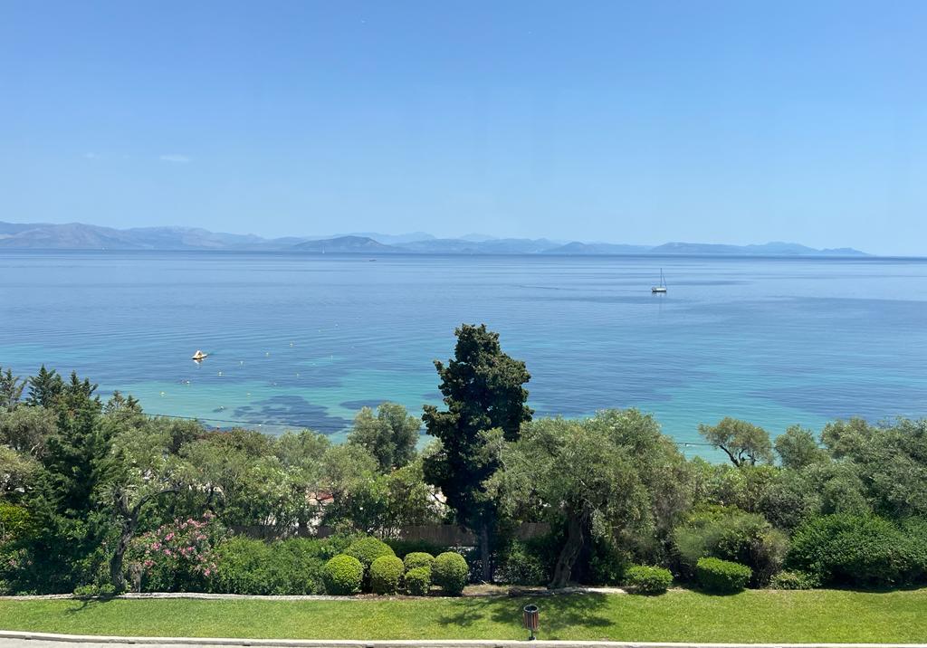 Vue sur mer depuis le restaurant principal 