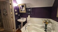 4 piece bathroom