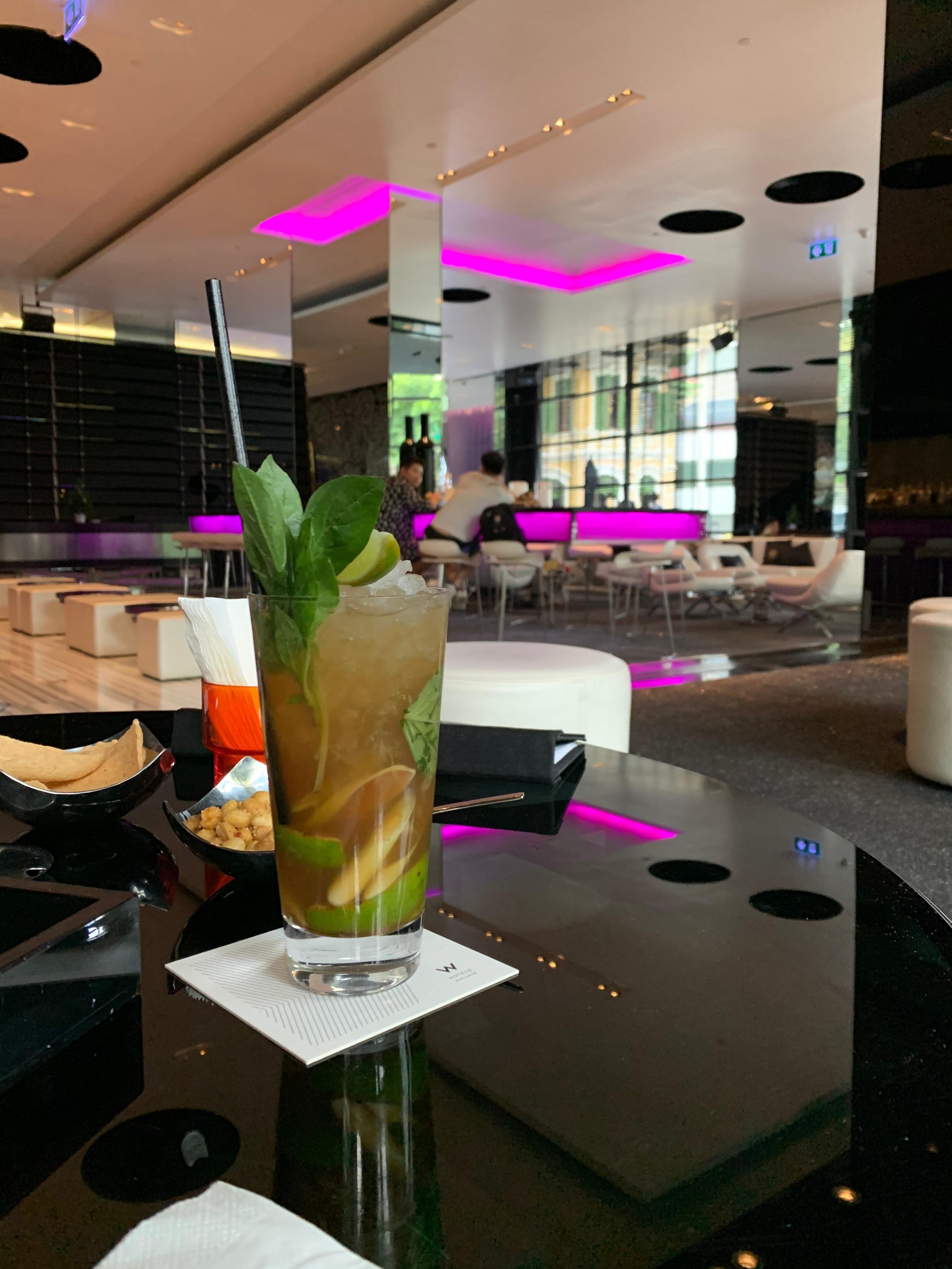 BARにて、オリジナルカクテル