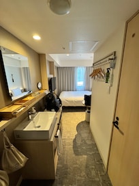 Solo Room