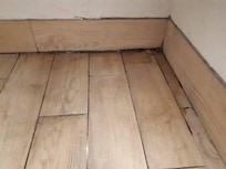 No entiendo cuando fue la última vez que limpiaron este piso