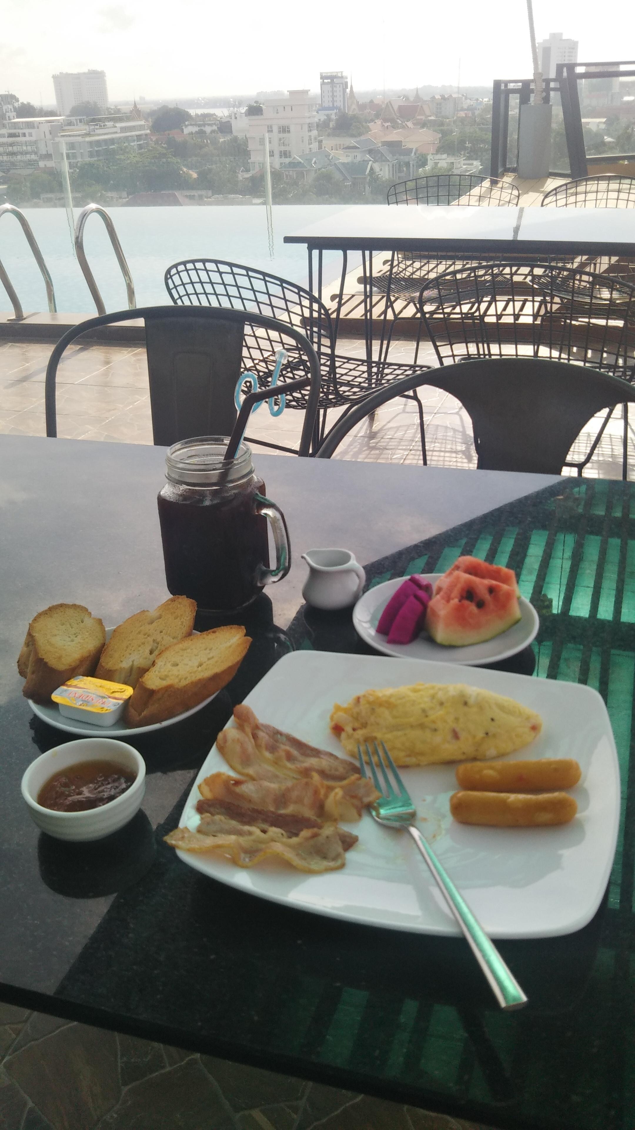 ９Fのレストラン
