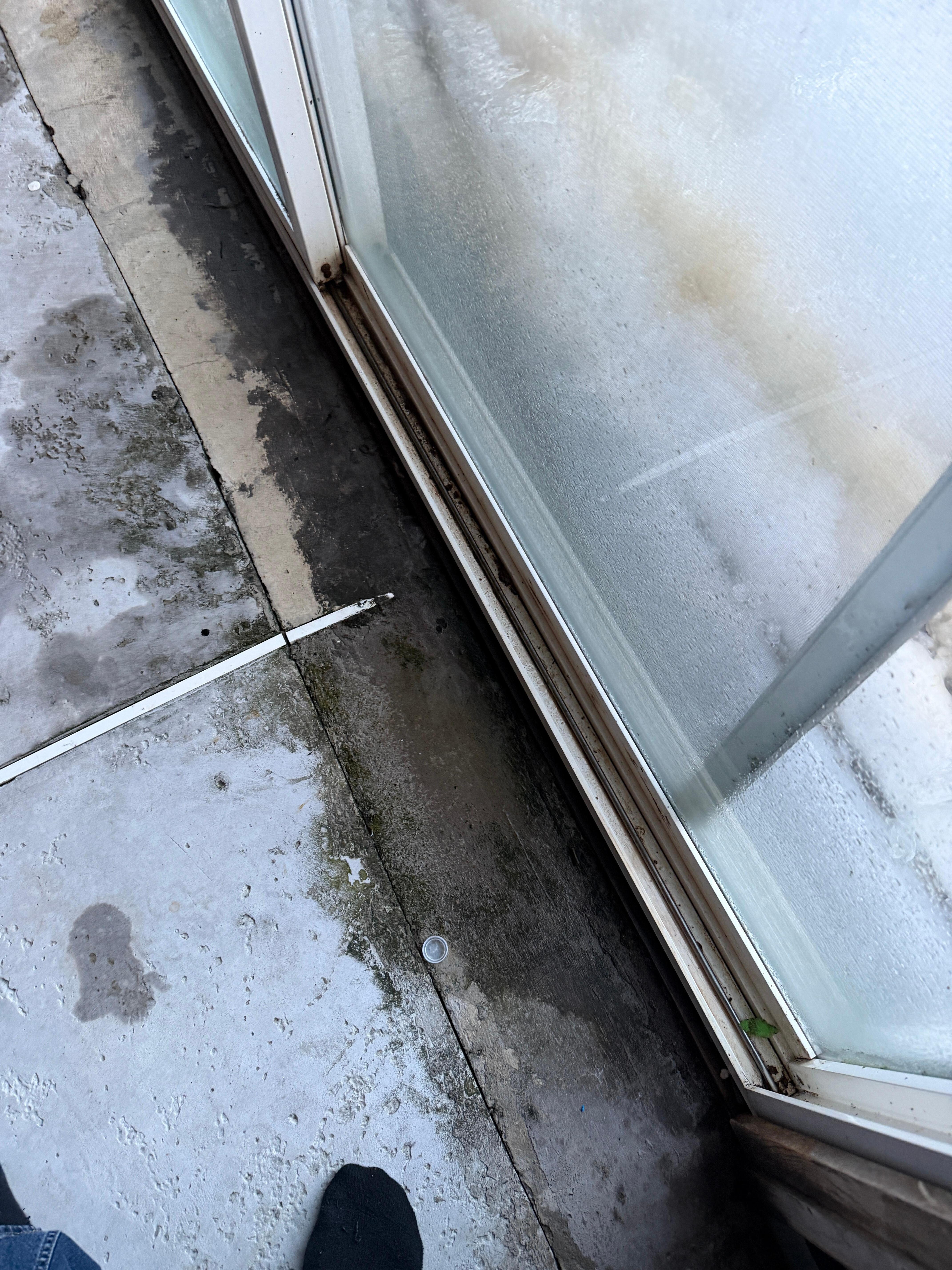 Sliding door leaking 