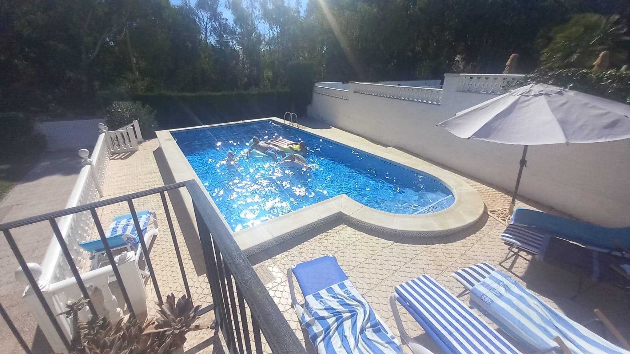 Great size private pool