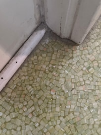 Same bathroom upstairs