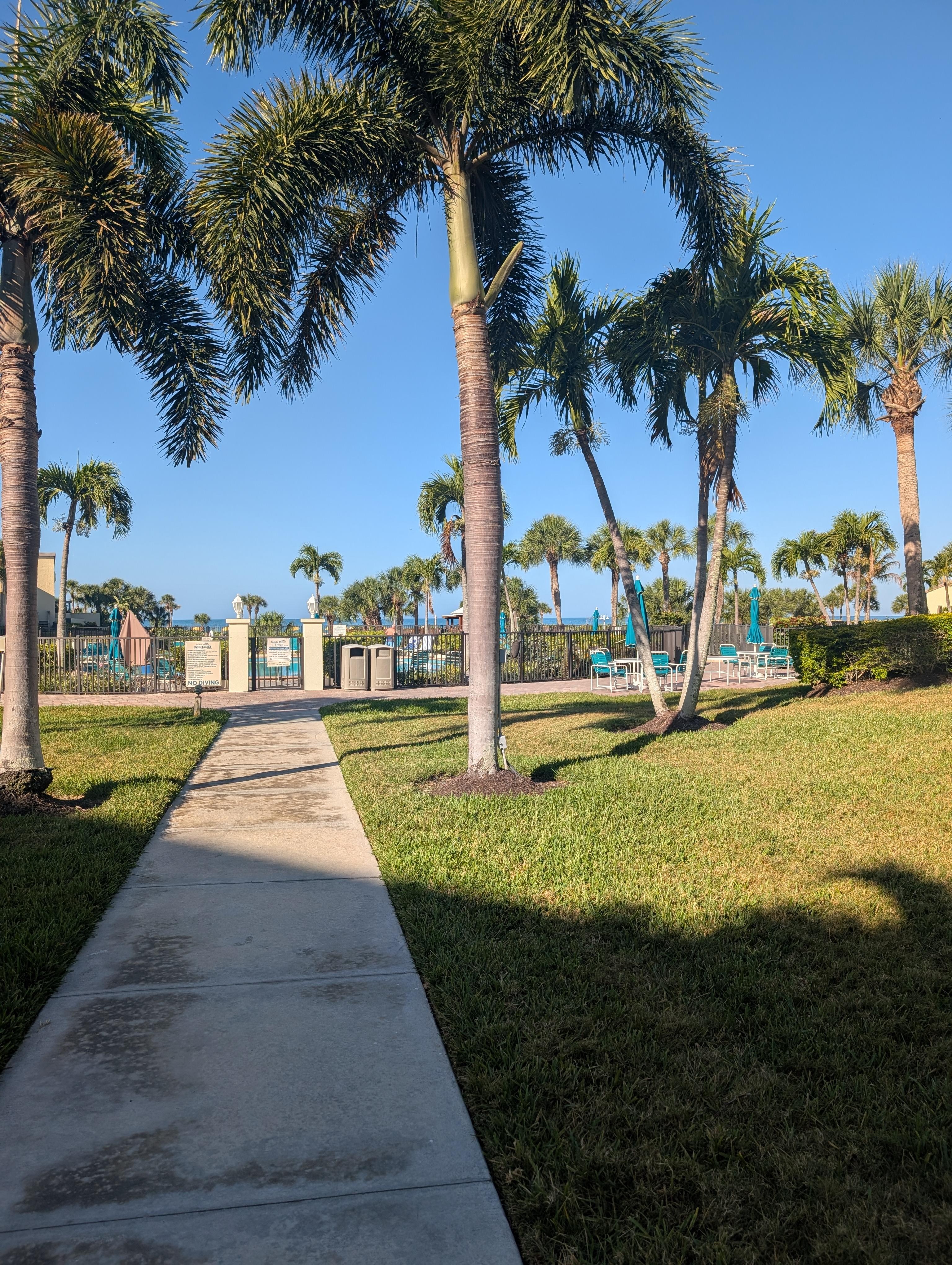 Path to beach
