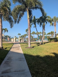 Path to beach