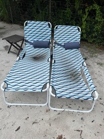 I discovered this when we arrived. I paid $120 for cleaning fees, and you can see the results.