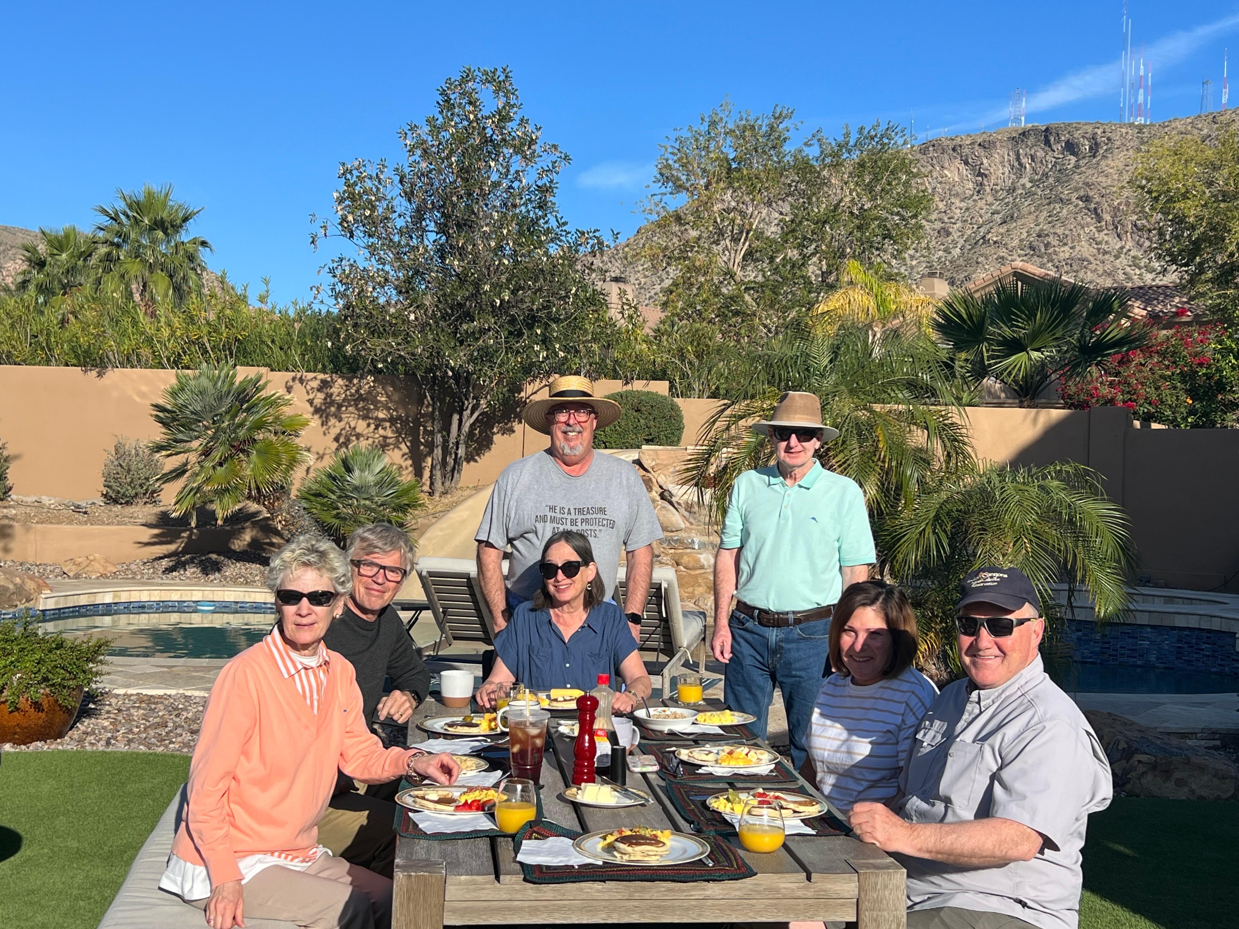 Dining space outside in the nice weather. 