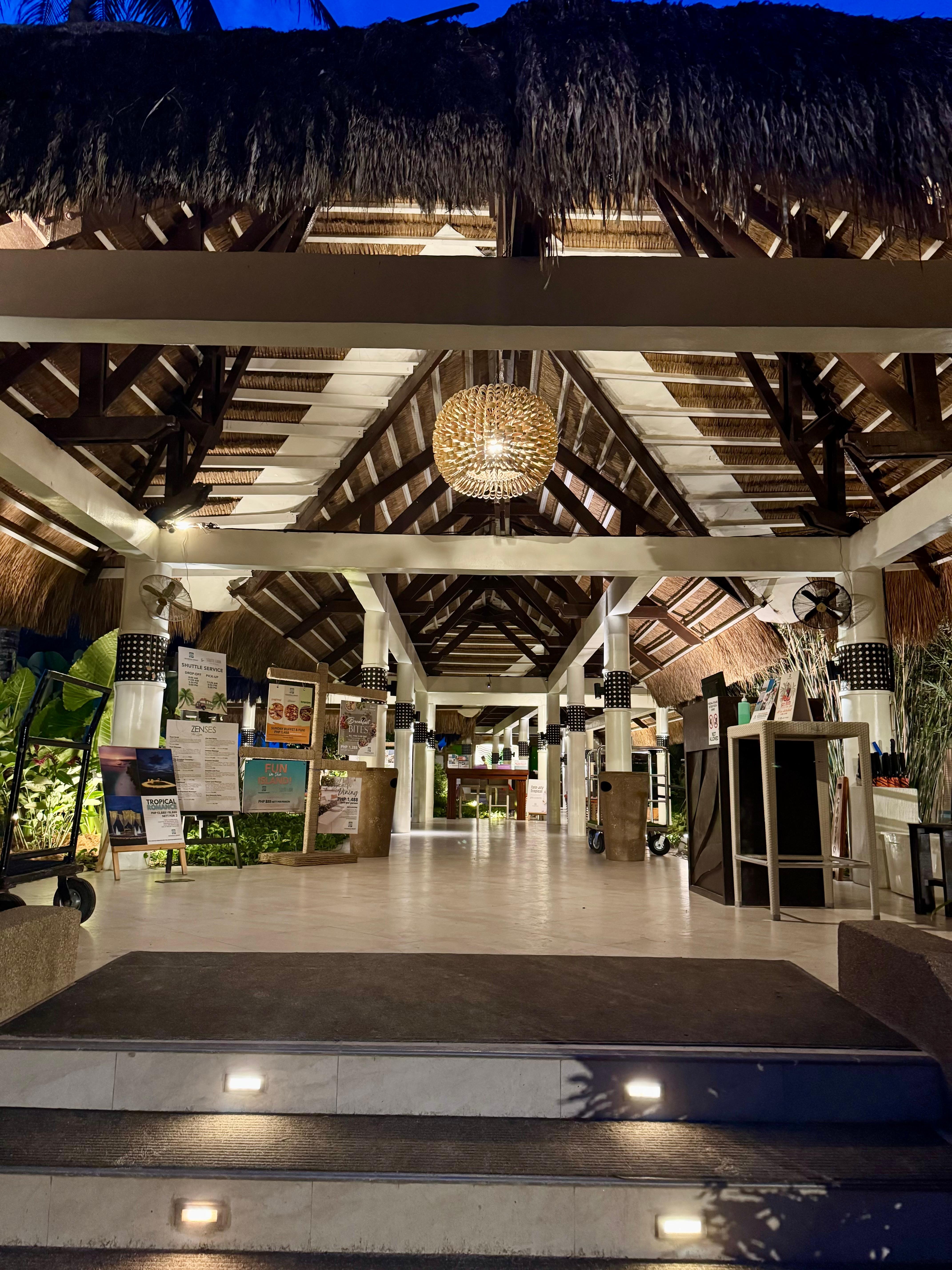 Entrance to Oceanica