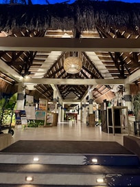 Entrance to Oceanica