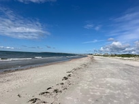 Sea Gull Beach- walking distance