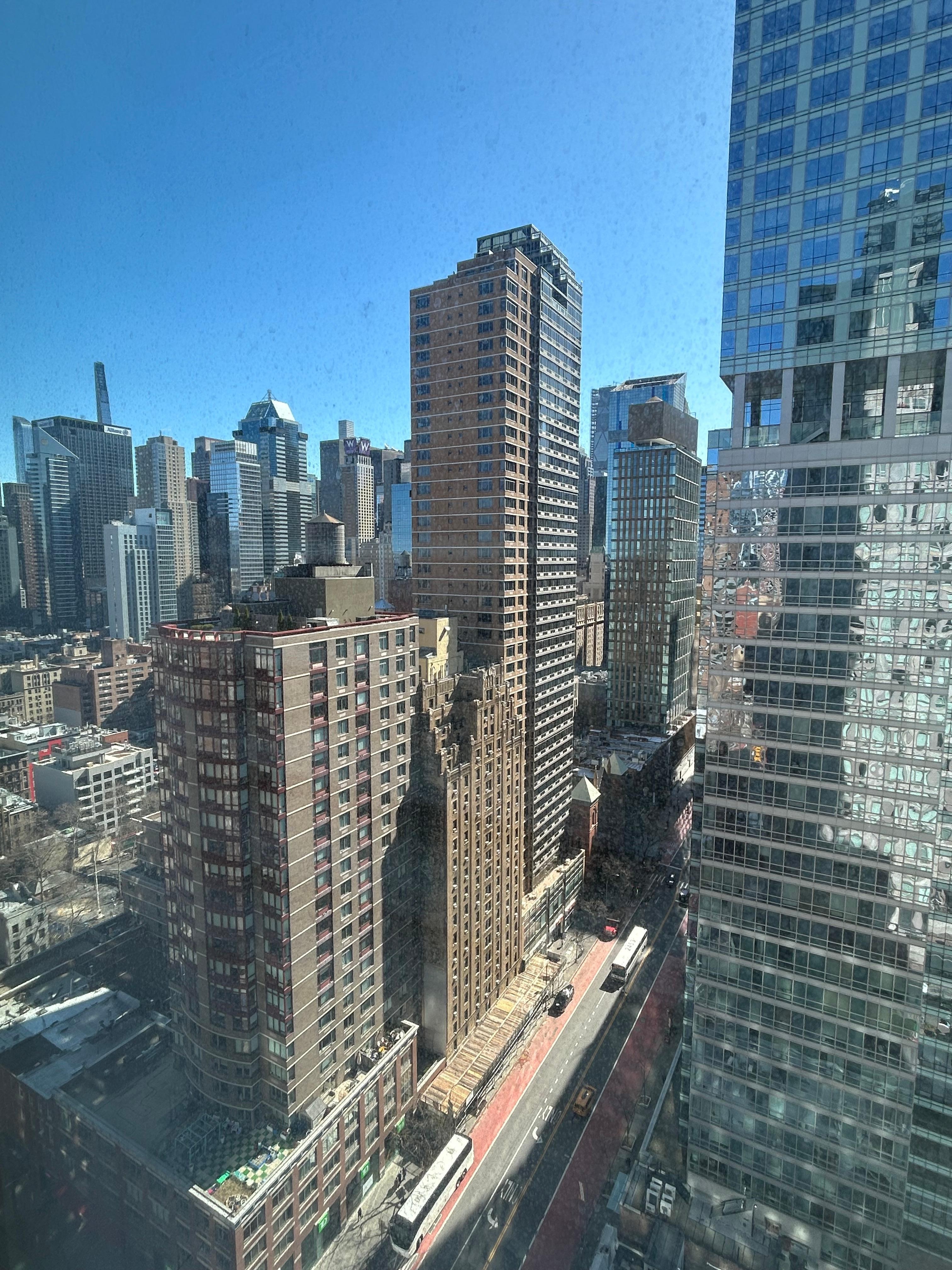 Vista do quarto, 21º andar.