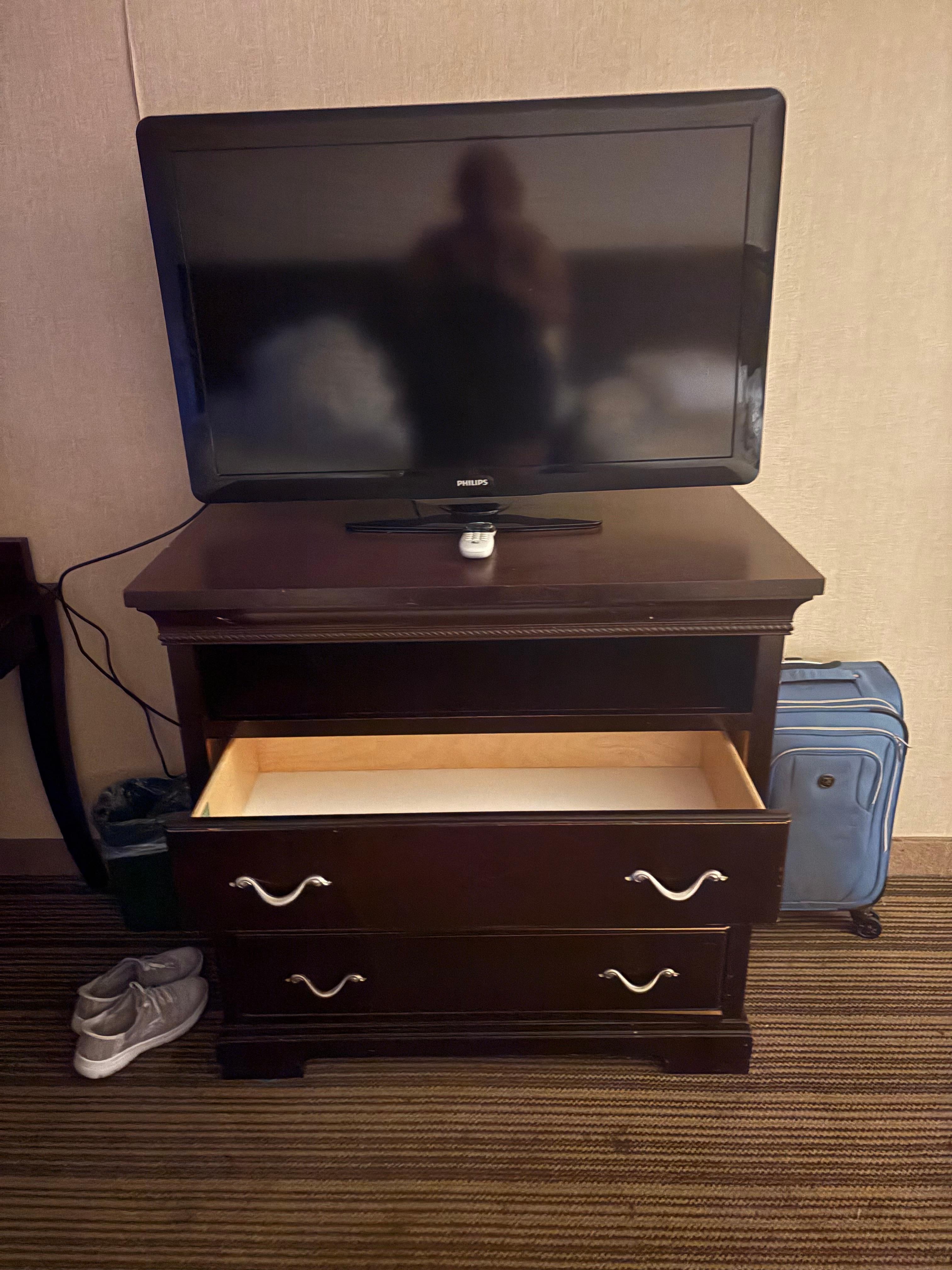 The drawer that wouldn’t close and also the tv that didn’t work