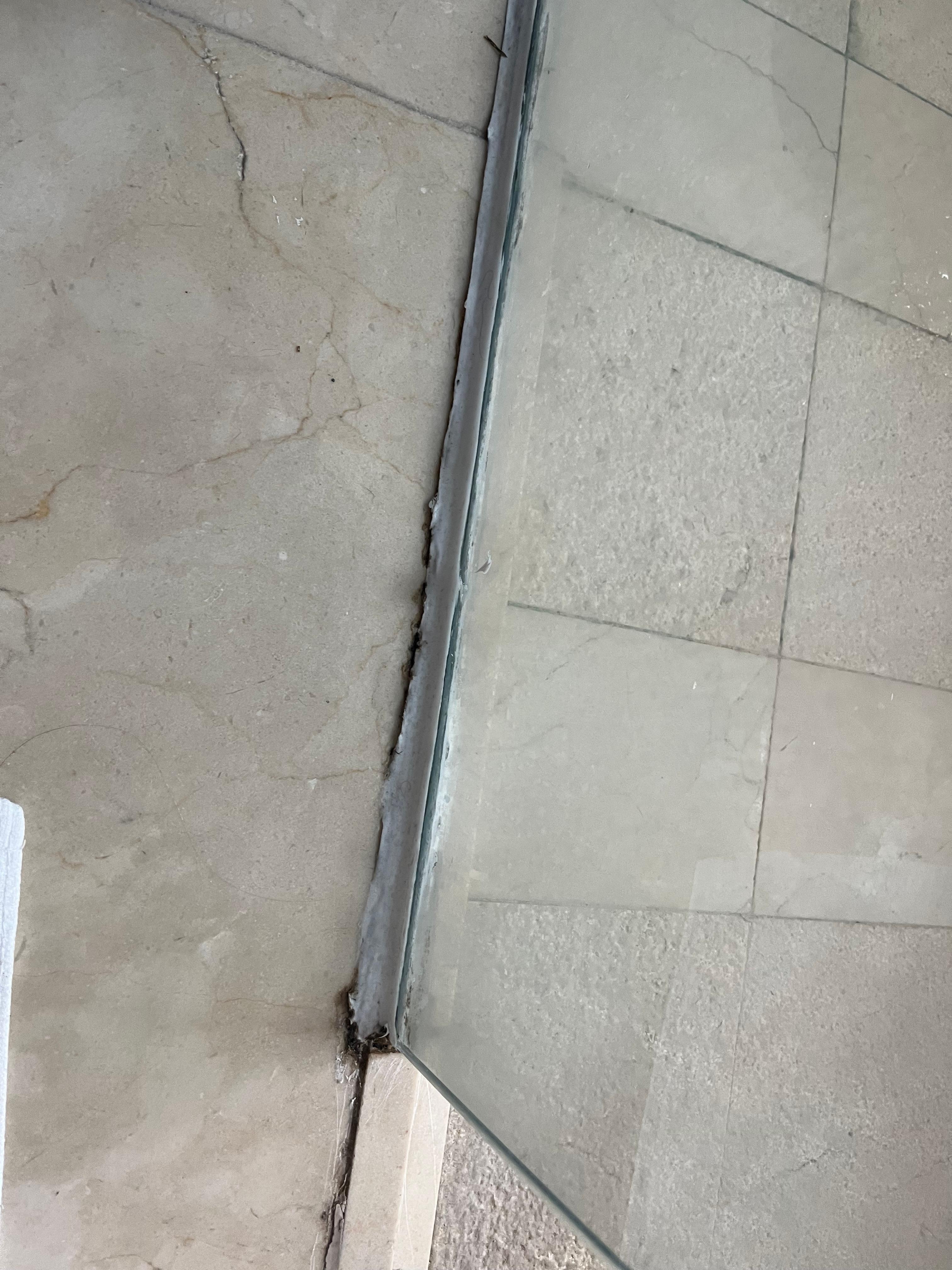 Mastic around bathroom needs redoing