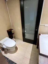 引き戸を閉めたら鍵がかかってしまった