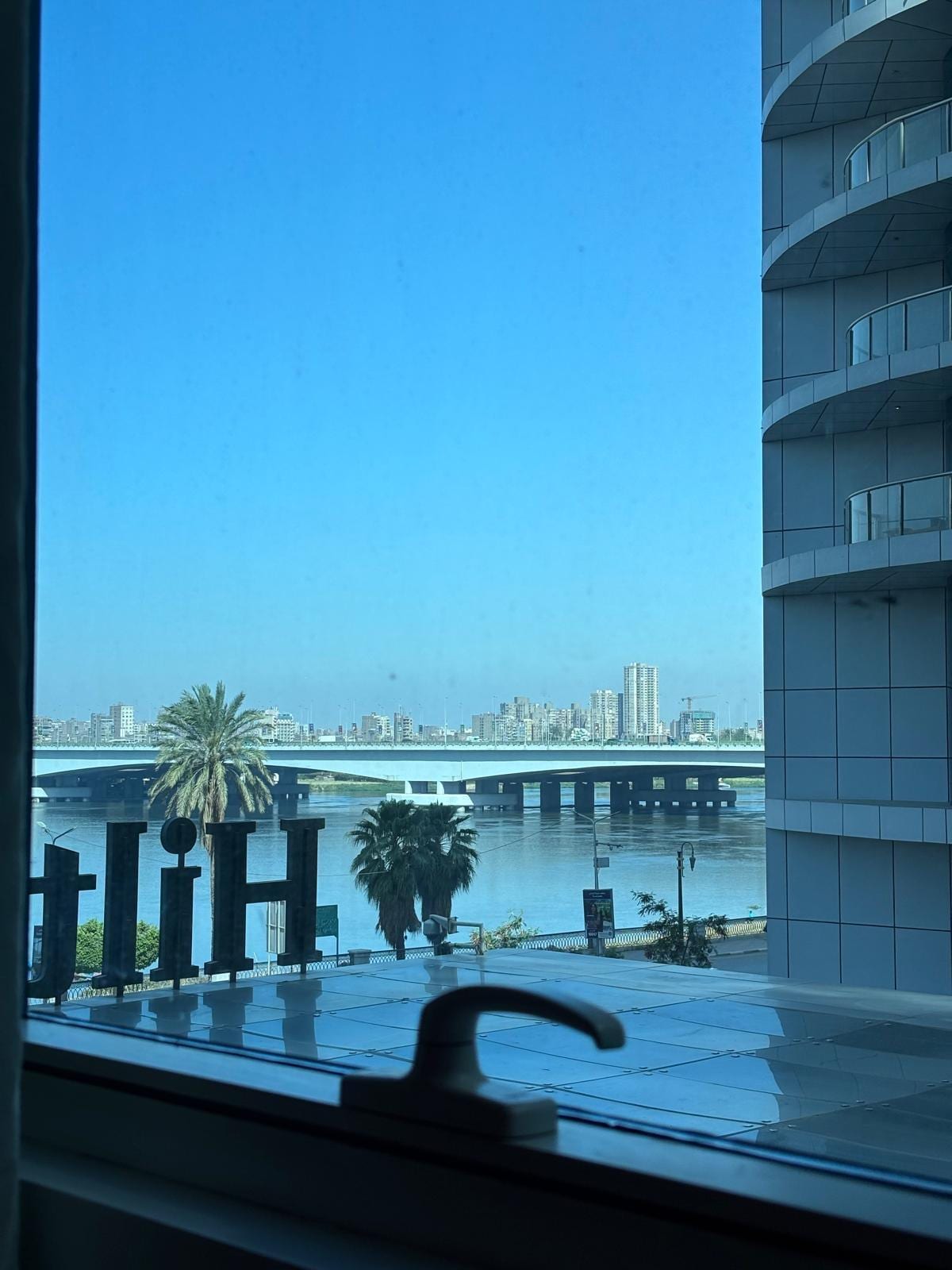 Breakfast with a view of the River Nile 